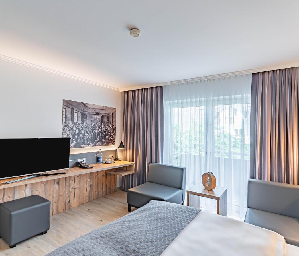 Parkhotel Sonnenberg Eltville am Rhein Exterior photo